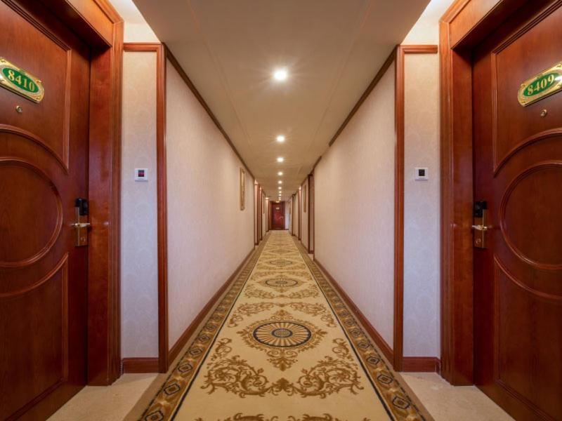Vienna Hotel Puning South Huancheng Road High-Speed Train Station Exteriör bild
